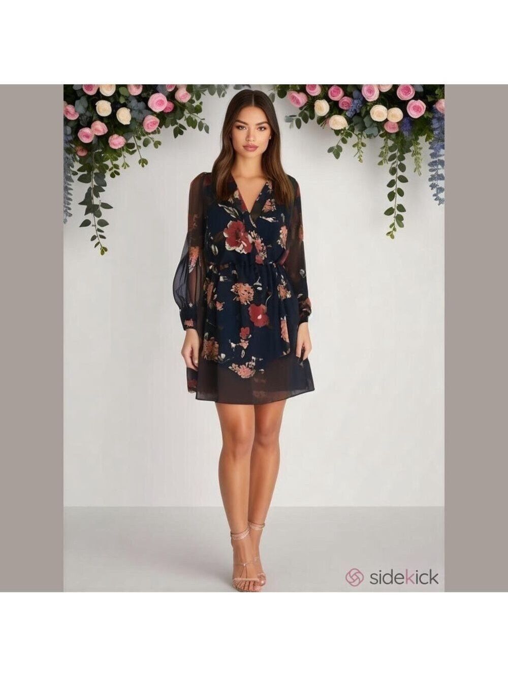 Lulu’s Size M Pretty Pretender navy blue floral dress. Wedding guest feminine